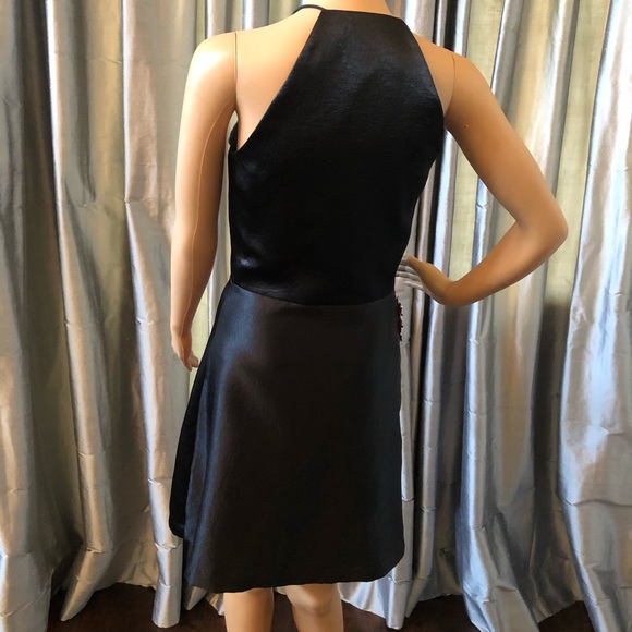 One of a kind satin black dress - Picture 4 of 8